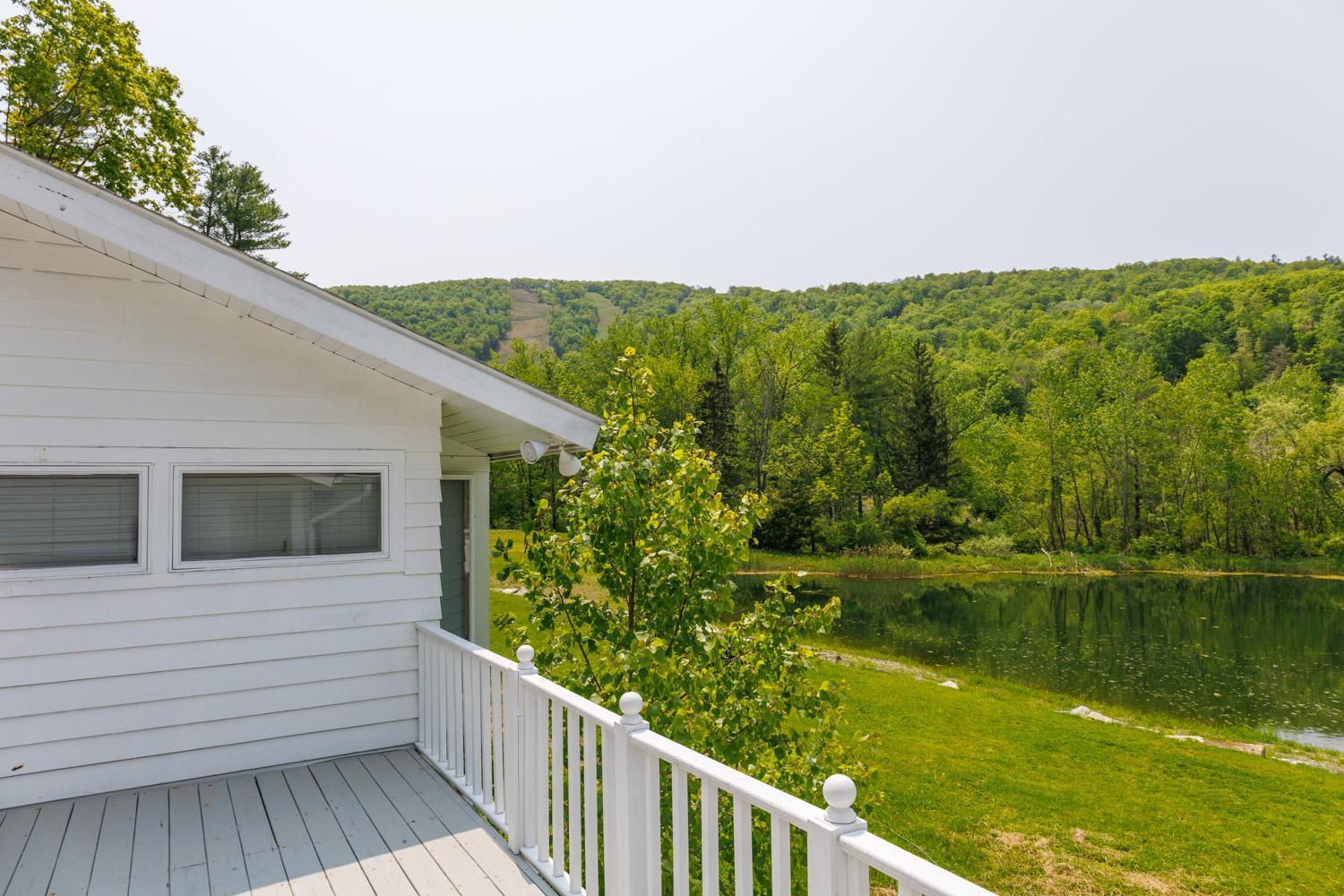 Catamount Lodging Hillsdale Exteriör bild